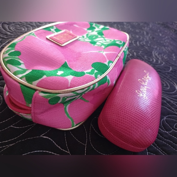 Lilly Pulitzer Pink Floral Cosmetics Bag and Pink Lily Pulitzer Eye Wear Case - Picture 2 of 15